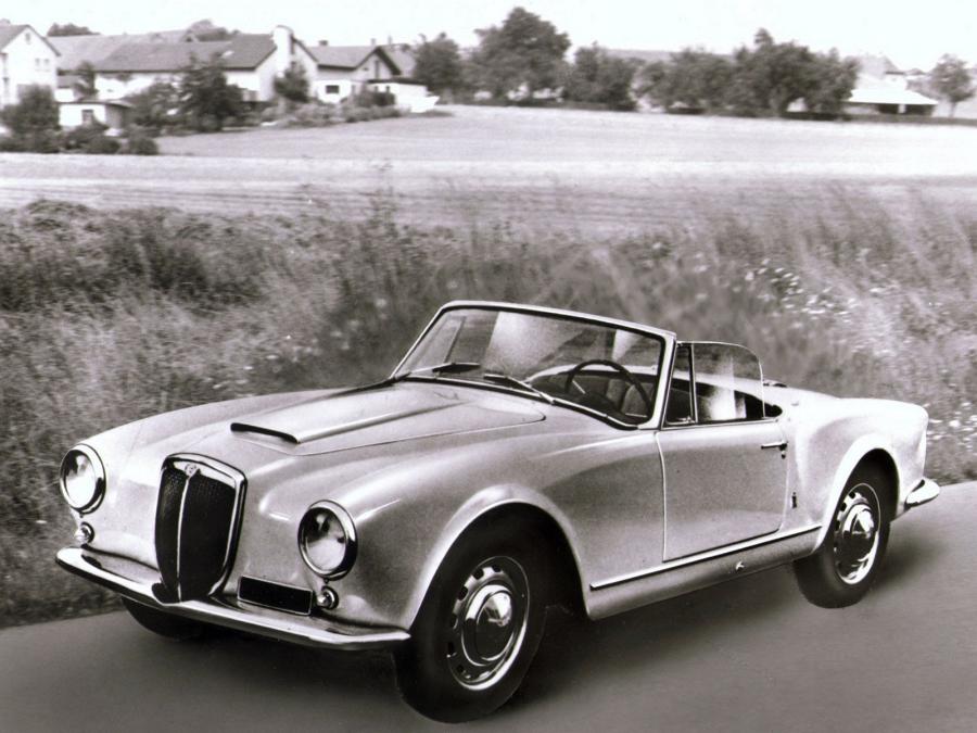  Lancia Aurelia GT Convertible 1954 года  (фото 8 из 42)